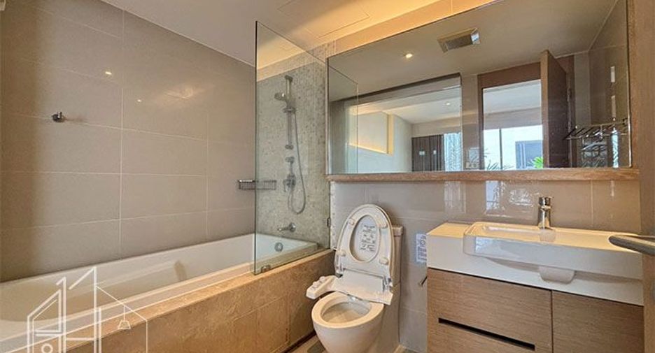 For rent 1 bed condo in Pathum Wan, Bangkok
