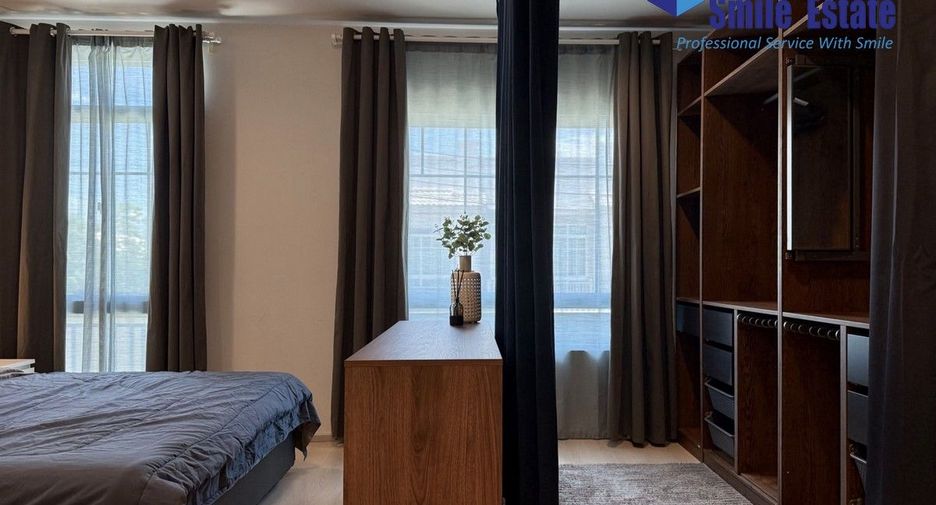 Casa adosada en alquiler de 2 habitaciones en Bang Phli, Samut Prakan