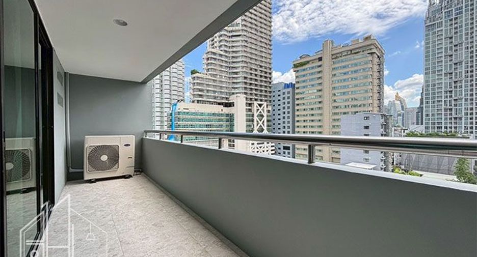 Condo en alquiler de 3 habitaciones en Watthana, Bangkok