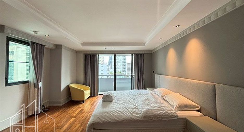 Condo en alquiler de 3 habitaciones en Watthana, Bangkok