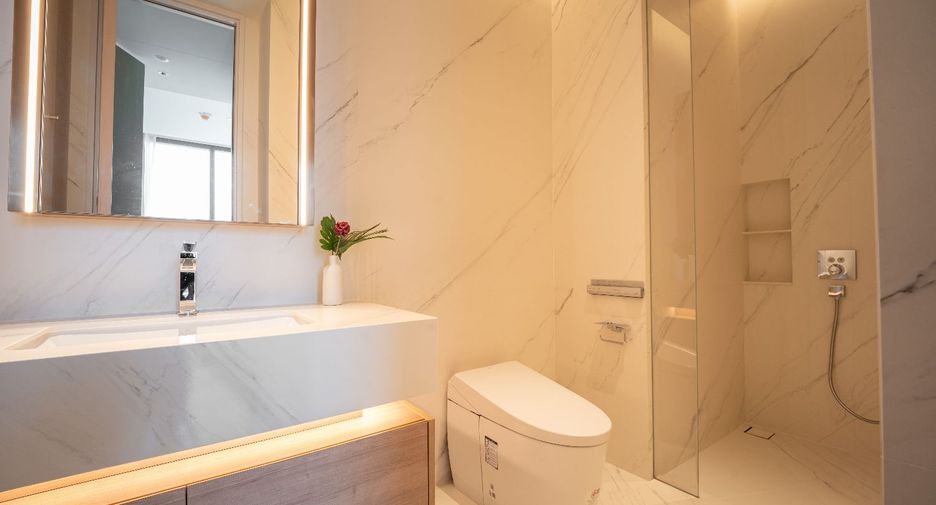 Wohnung zur Miete und zum Kauf mit 1 Zimmer in Sathon, Bangkok