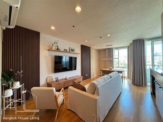 For rent 2 bedrooms condo in Watthana, Bangkok