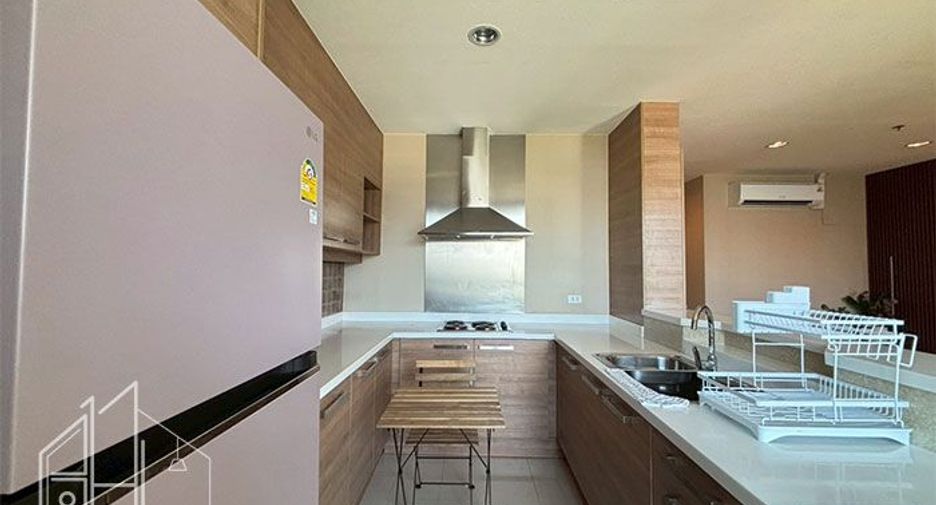 For rent 2 ベッドルーム condo in Watthana, Bangkok