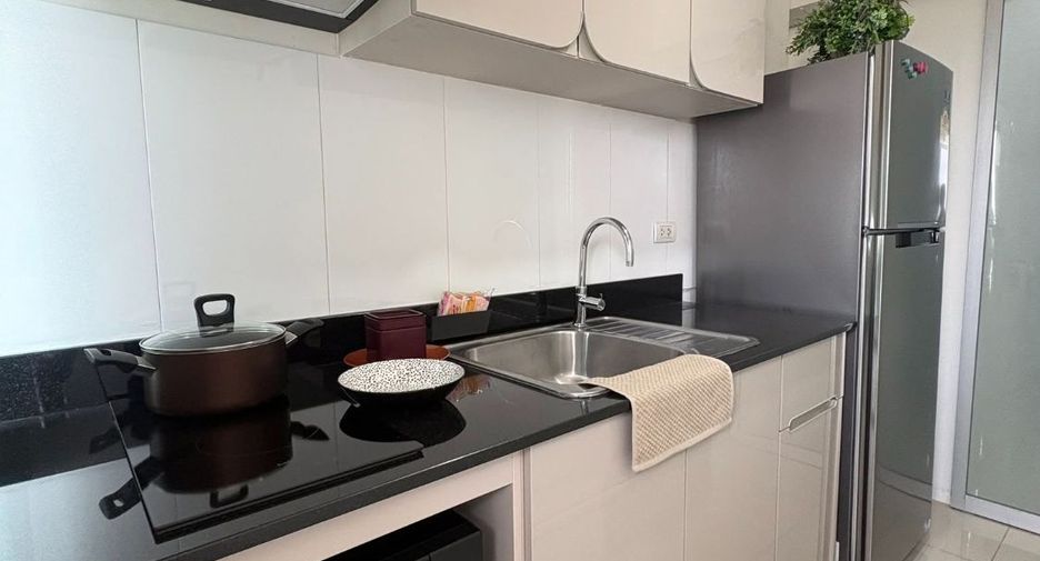 Wohnung zur Miete mit 1 Zimmer in Khlong Toei, Bangkok