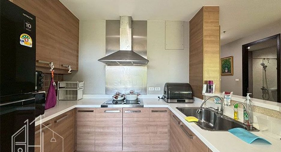 For rent 2 ベッドルーム condo in Watthana, Bangkok