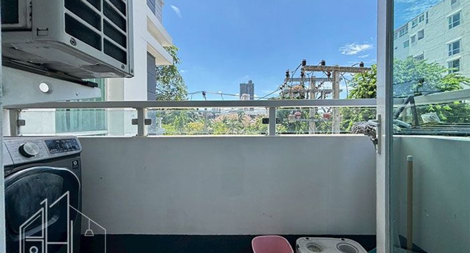 For rent 2 ベッドルーム condo in Watthana, Bangkok