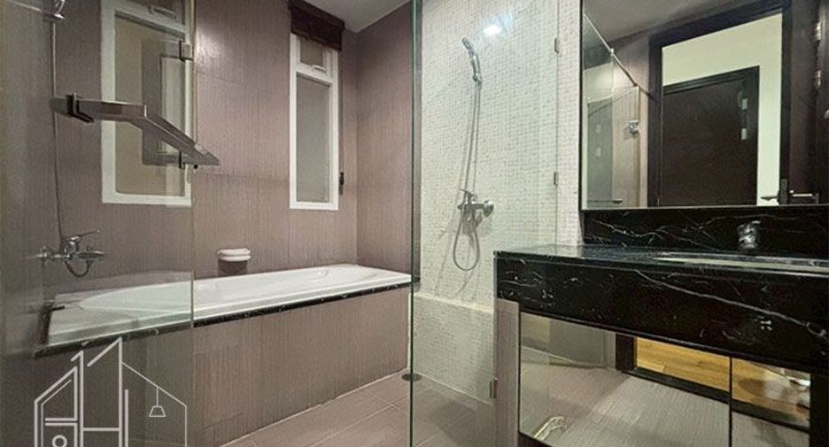 For rent 2 ベッドルーム condo in Watthana, Bangkok