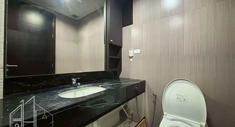 For rent 2 ベッドルーム condo in Watthana, Bangkok