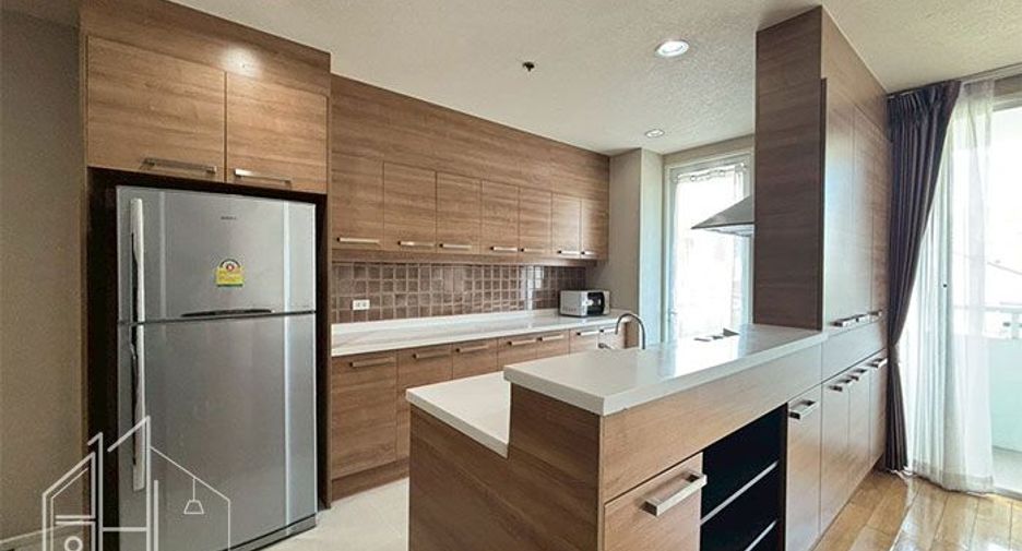 For rent 2 ベッドルーム condo in Watthana, Bangkok