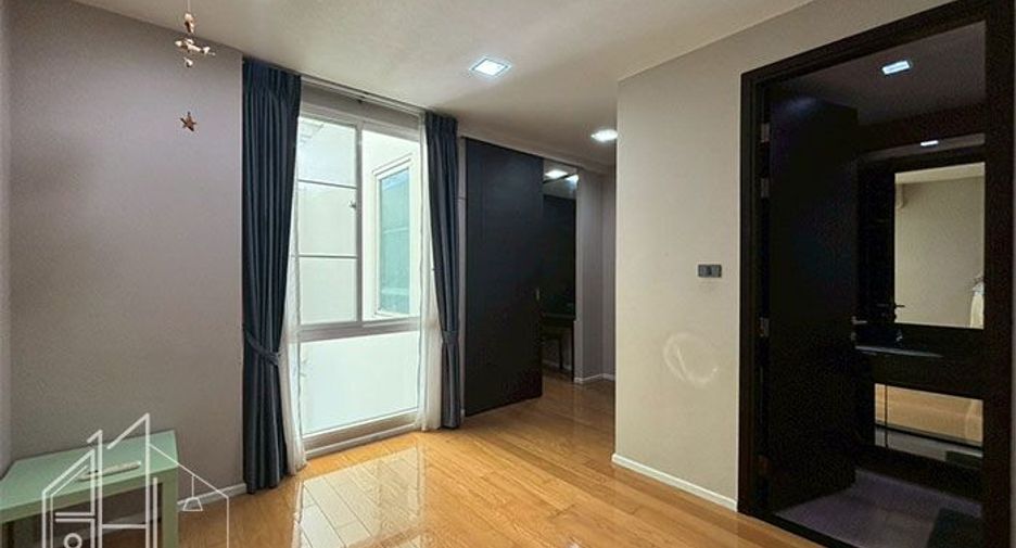 For rent 2 ベッドルーム condo in Watthana, Bangkok