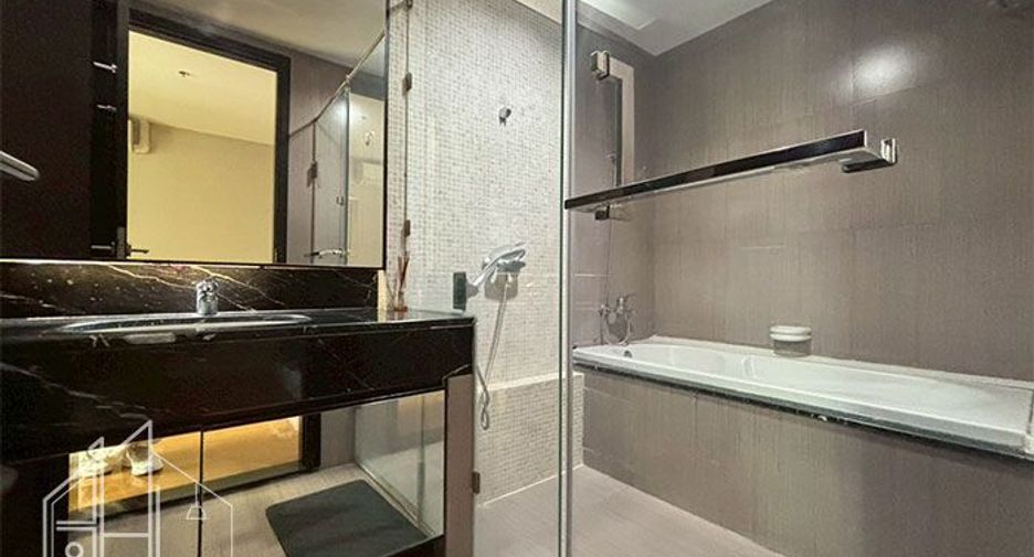 For rent 2 ベッドルーム condo in Watthana, Bangkok