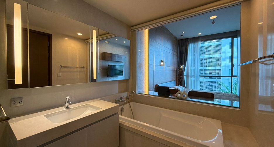 For rent 1 bed condo in Watthana, Bangkok