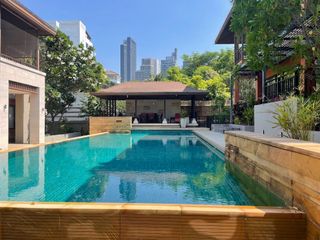 出租 5 卧室 独立屋 在 Khlong Toei, 曼谷