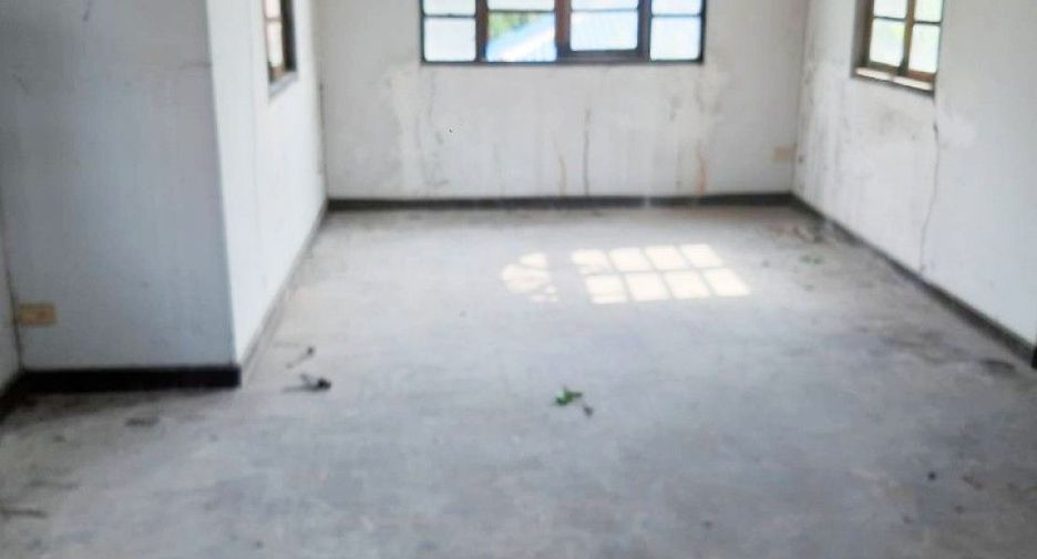 For sale 3 bedrooms house in Bang Khae, Bangkok