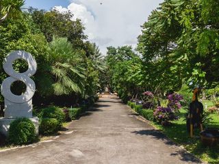 For sale 6 bedrooms house in Si Racha, Chonburi
