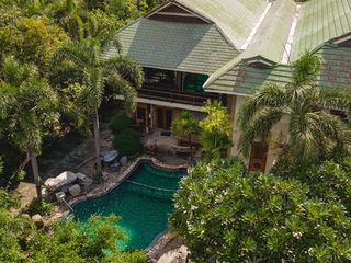 For sale 6 bedrooms house in Si Racha, Chonburi
