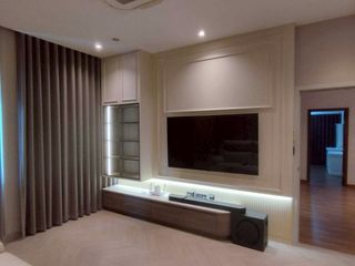 For sale 5 bedrooms house in Bang Khae, Bangkok