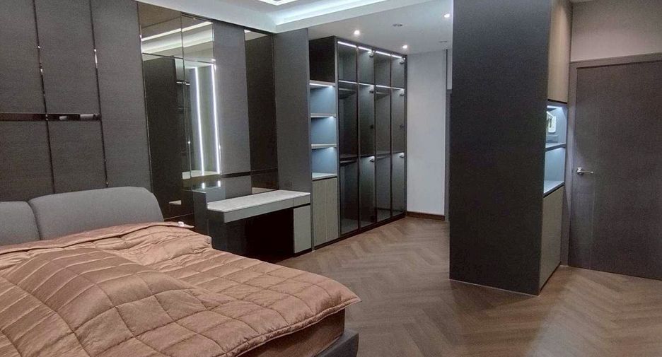 Casa en venta de 5 habitaciones en Bang Khae, Bangkok