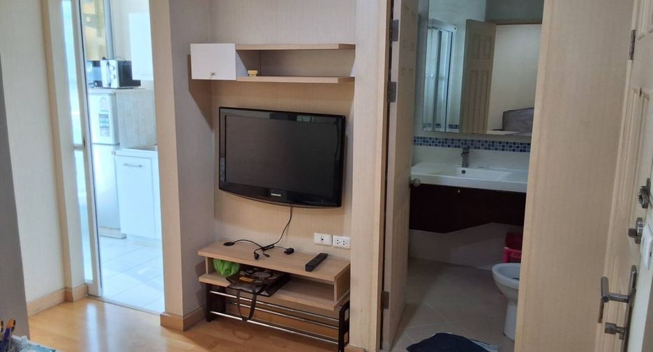 For rent 1 bed condo in Phaya Thai, Bangkok