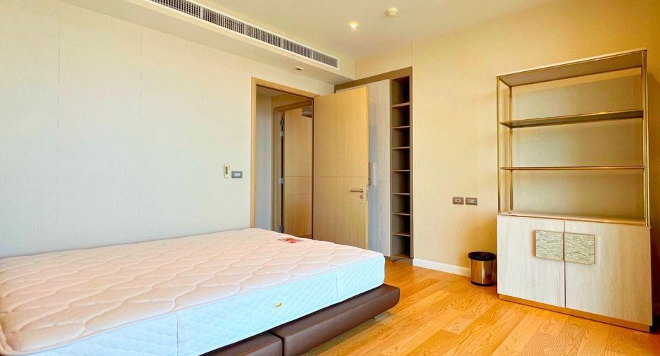 For rent 2 ベッドルーム condo in Khlong San, Bangkok