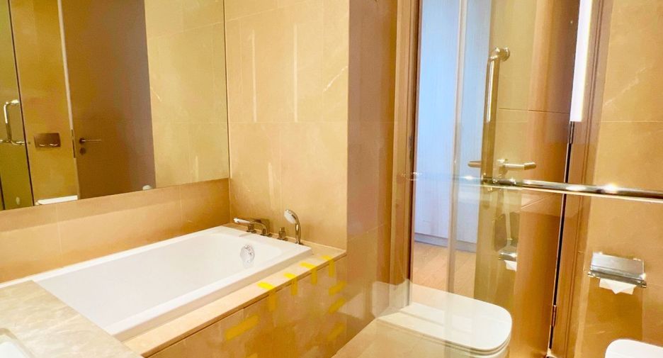 For rent 2 ベッドルーム condo in Khlong San, Bangkok