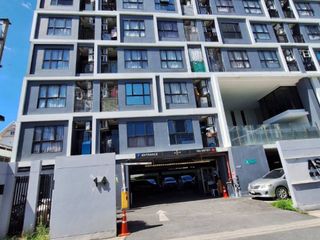 Продажа 1 кровать кондо в Хуаи Кхщанг, Бангкок