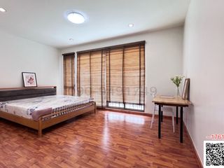 Reihenhaus zur Miete mit 3 Zimmer in Phra Khanong, Bangkok