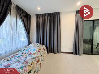 For sale 3 bedrooms house in Mueang Samut Prakan, Samut Prakan