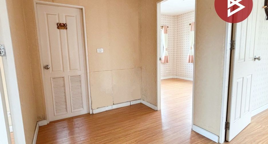 Casa en venta de 3 habitaciones en Min Buri, Bangkok
