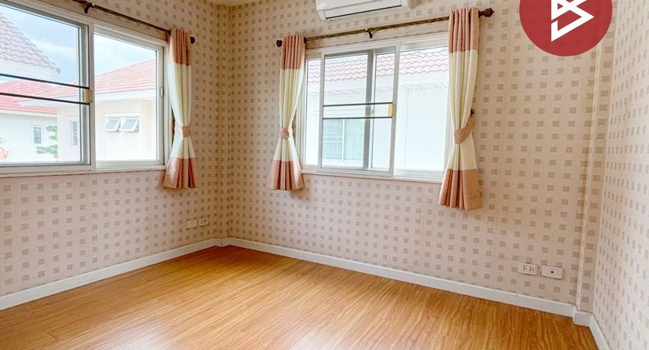 Casa en venta de 3 habitaciones en Min Buri, Bangkok