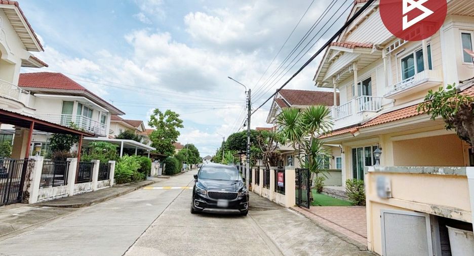 Casa en venta de 3 habitaciones en Min Buri, Bangkok