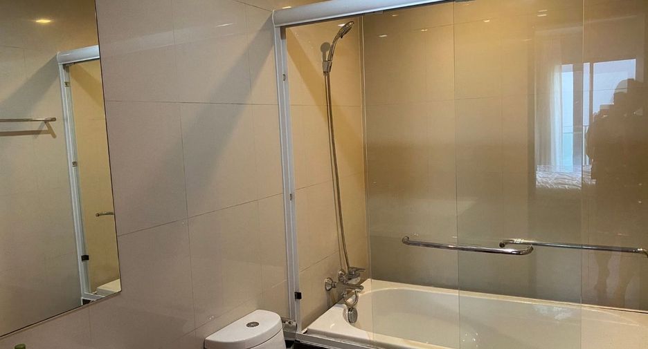 Condo en alquiler de 1 habitaciones en Khlong Toei, Bangkok