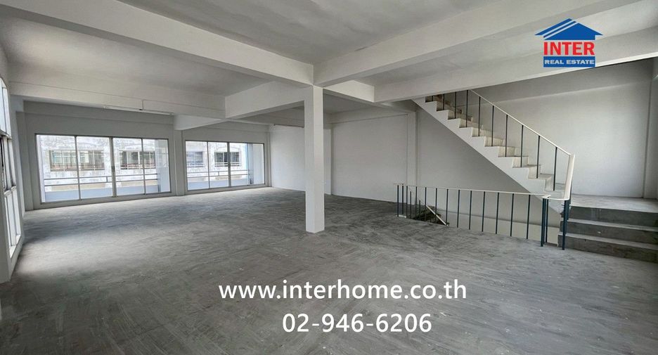 Продажа 4 спальни торговое помещение в Khlong Luang, Патумтани