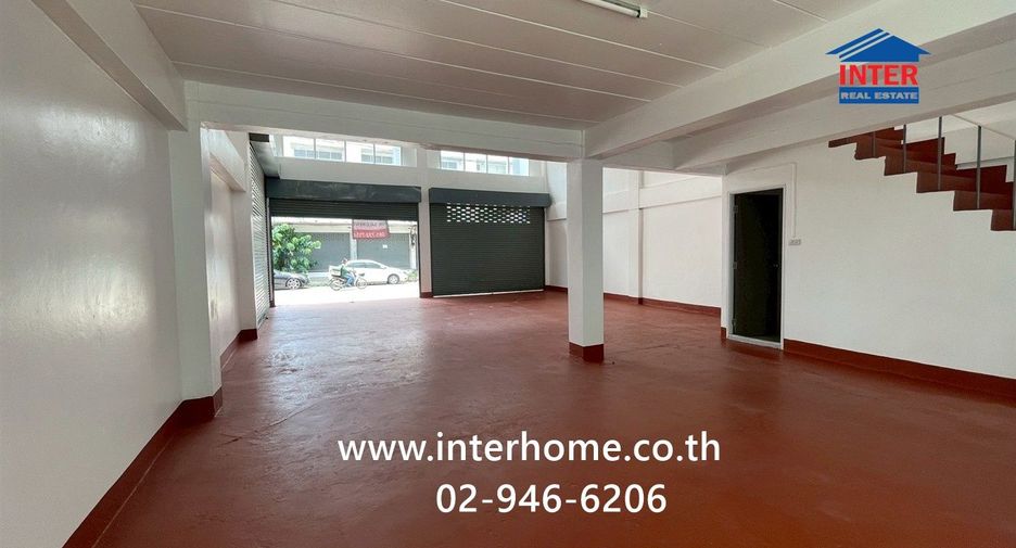 Продажа 4 спальни торговое помещение в Khlong Luang, Патумтани
