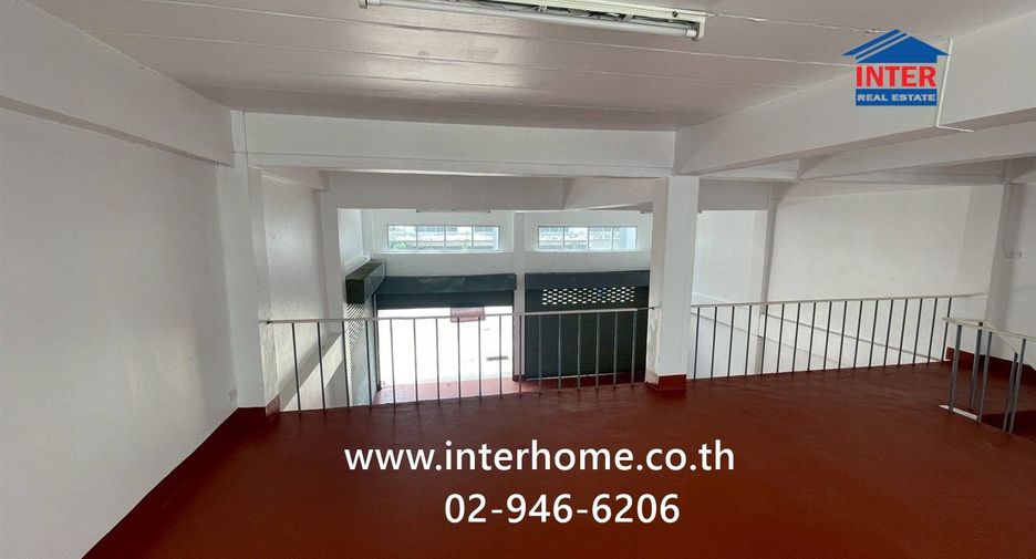 Продажа 4 спальни торговое помещение в Khlong Luang, Патумтани