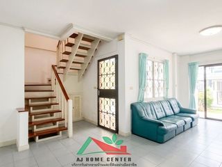 Reihenhaus zum Kauf mit 3 Zimmer in Phra Pradaeng, Samut Prakan
