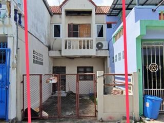 À vendre 2 chambres maison de ville à Sai Mai, Bangkok