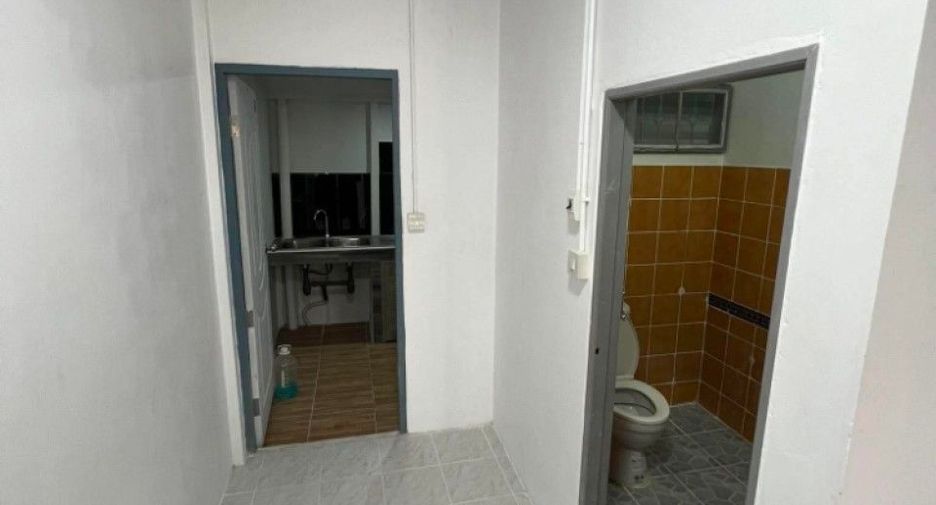À vendre 2 chambres maison à Sattahip, Pattaya