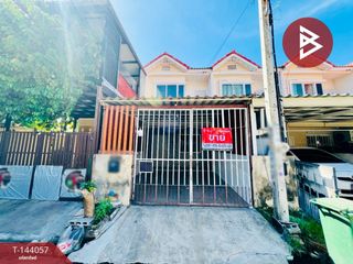 For sale 2 bedrooms townhouse in Phra Samut Chedi, Samut Prakan