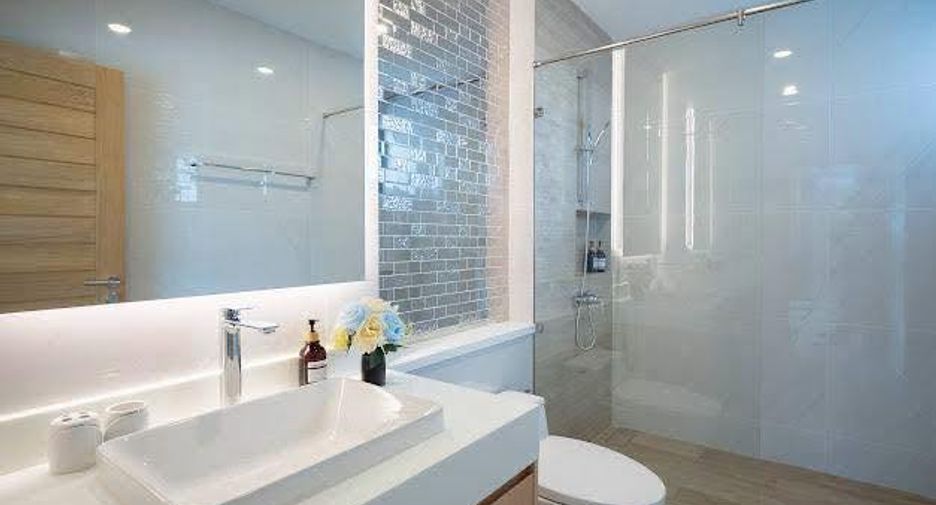 For sale 5 bedrooms villa in East Pattaya, Pattaya