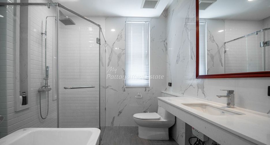 Casa en venta de 4 habitaciones en East Pattaya, Pattaya