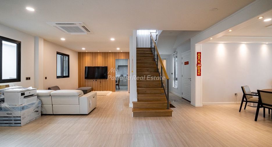 Casa en venta de 4 habitaciones en East Pattaya, Pattaya