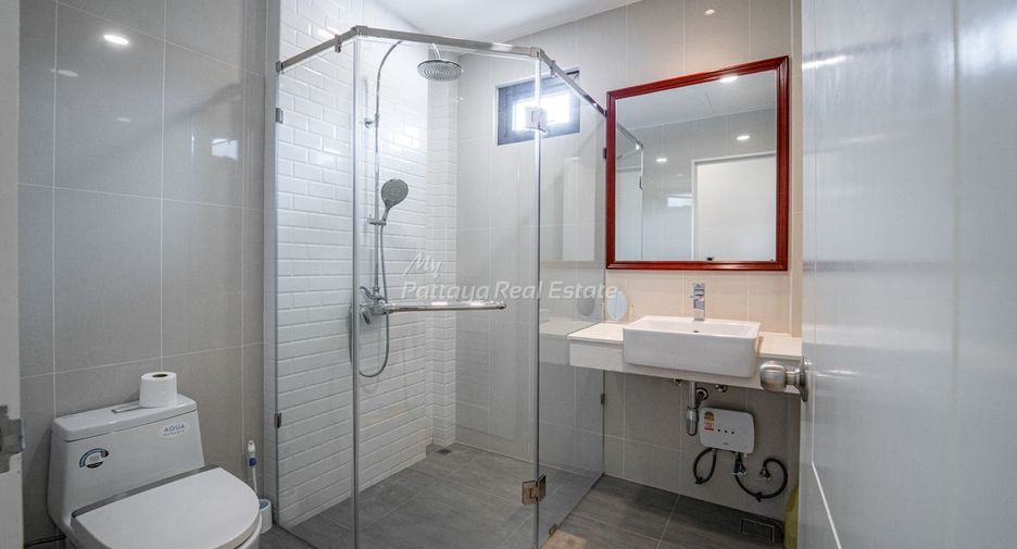 Casa en venta de 4 habitaciones en East Pattaya, Pattaya
