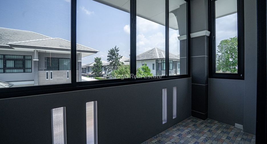 Casa en venta de 4 habitaciones en East Pattaya, Pattaya