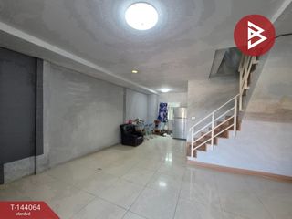 For sale 3 bedrooms townhouse in Mueang Samut Prakan, Samut Prakan