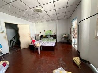 Casa adosada en venta de 4 habitaciones en Mueang Nonthaburi, Nonthaburi
