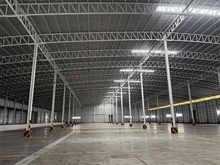 Almacén en alquiler en Si Racha, Chonburi