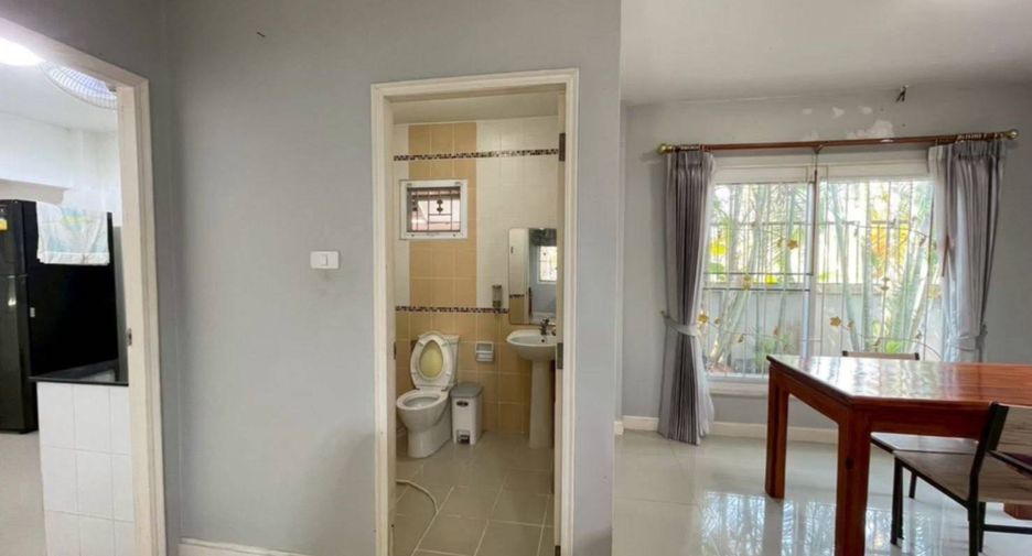 For rent 4 bedrooms house in Doi Saket, Chiang Mai