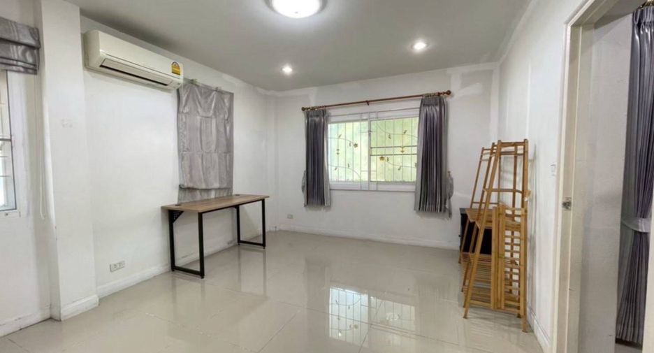 For rent 4 bedrooms house in Doi Saket, Chiang Mai