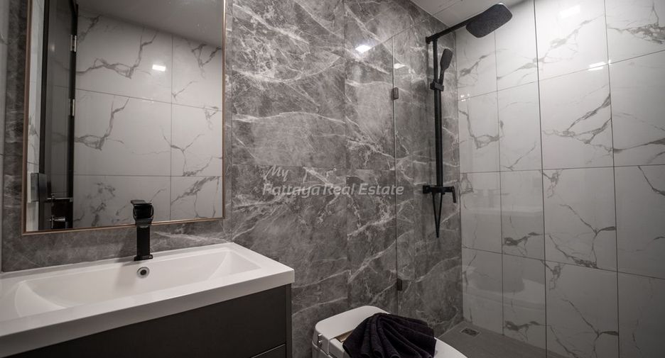 For sale 2 ベッドルーム condo in South Pattaya, Pattaya